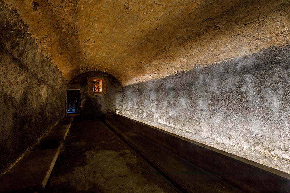 02 Place Grotta Sudatoria Romana